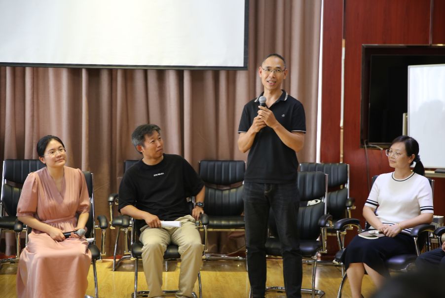 https://news.uir.cn/__local/5/8D/2F/4727FBF714CEB762CEFAB2B3F33_C5D1143B_12604.jpg